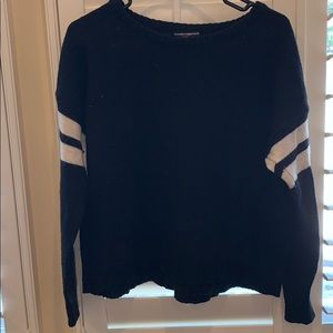 Brandy Melville sweater